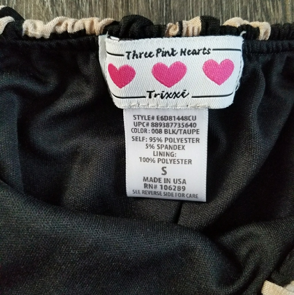 Three Pink HeartsTan Black Halter Maxi Dress sm - Picture 2 of 6